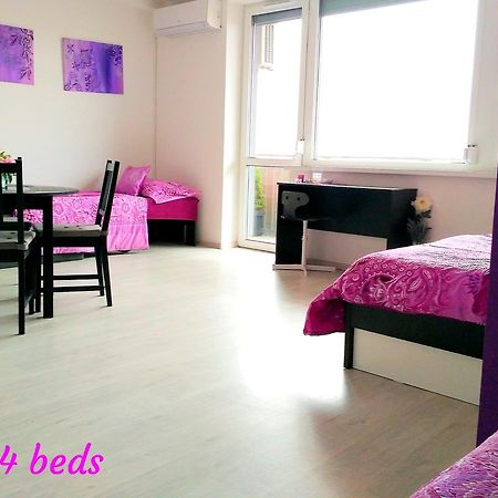 Apartments 4U Center + Free Parking Olomouc Ngoại thất bức ảnh