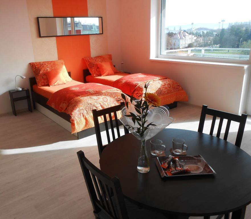 Apartments 4U Center + Free Parking Olomouc Ngoại thất bức ảnh